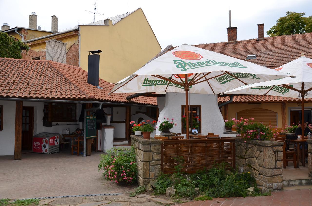 Penzion Pod Kastany Kvasice Extérieur photo